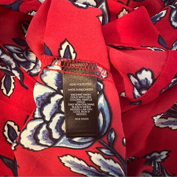 Express Portofino Red and Blue Blouse - Size M - Picture 4 of 4